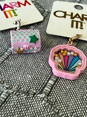 Charm it! Bundle of Mermaid Treasure & Shaker Shell NEW from Nordstrom